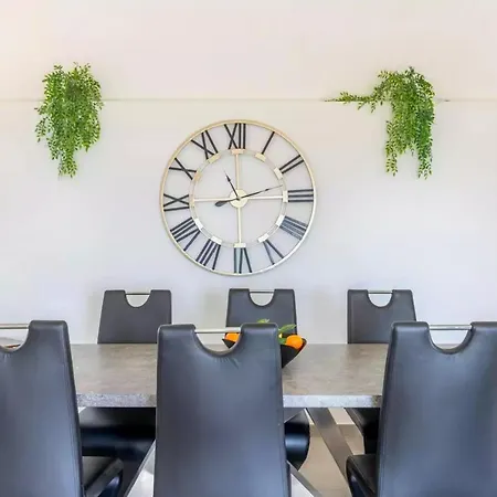 Mediterranean In With Private Pool. Calp