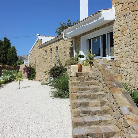Mediterranean In With Private Pool. * קלפה