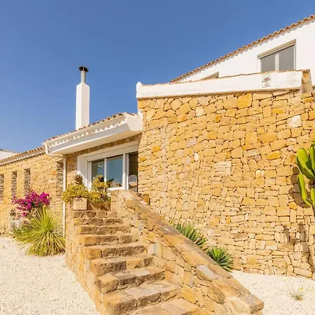 Mediterranean In With Private Pool. קלפה