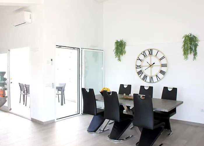 Villa Mediterranean In With Private Pool. Calpe