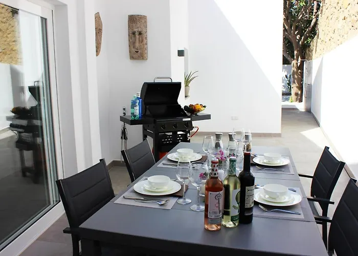 Villa Mediterranean In With Private Pool. *